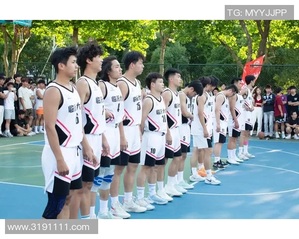 陈磊专访：从少年梦想到职业生涯的篮球旅程回顾与反思